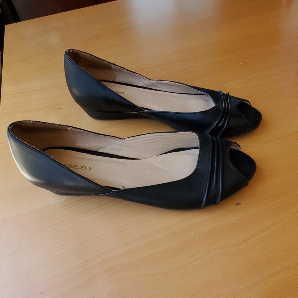 Pazzo peep toe black shoes
